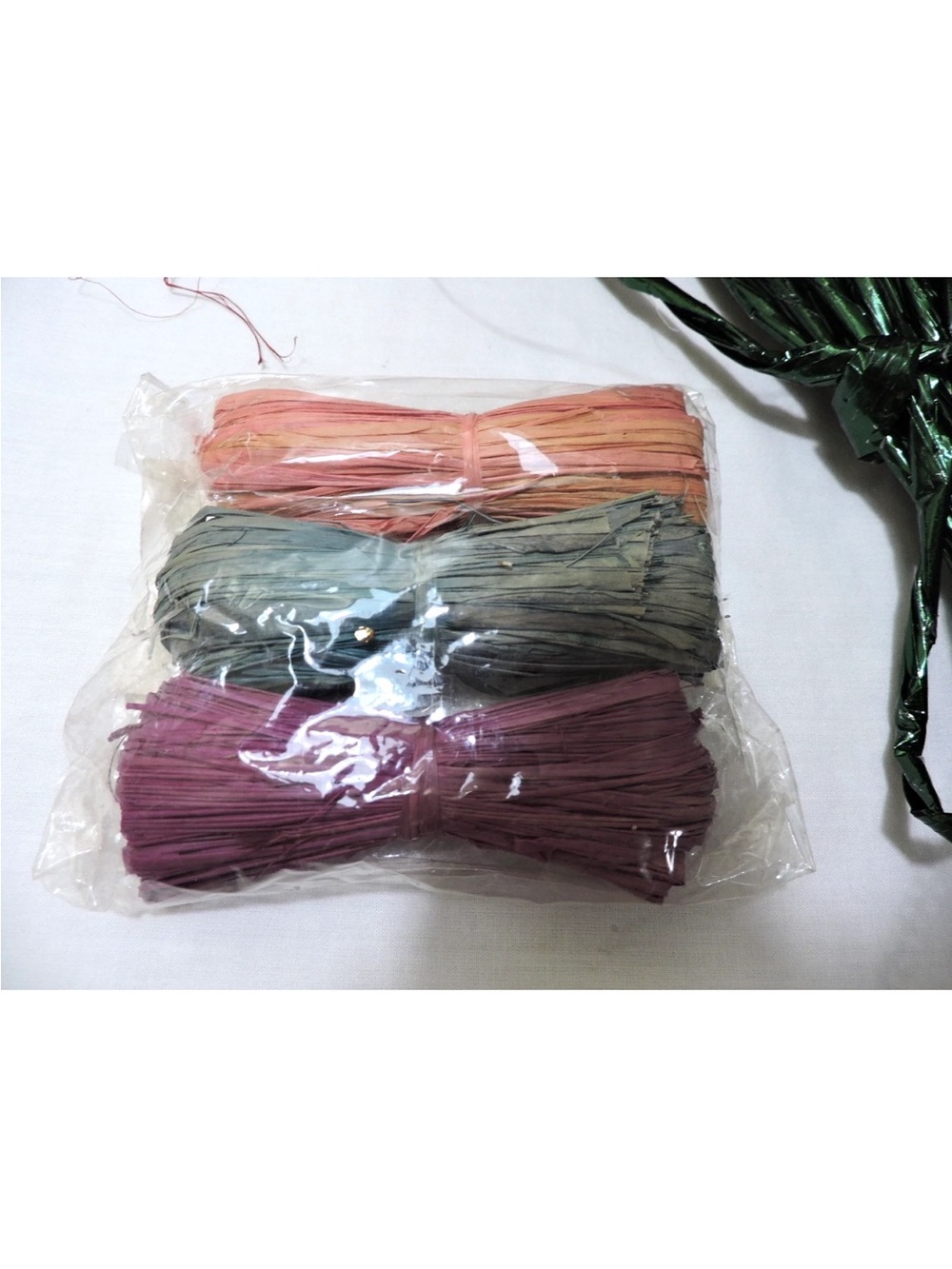 Vintage Raffia for Crafts Ribbon Fiber - Picture 2 of 4